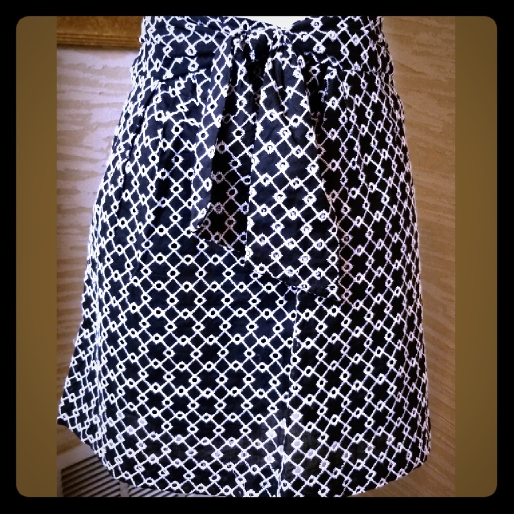 GRACE Black and White Eyelet Skirt Sz. 6
